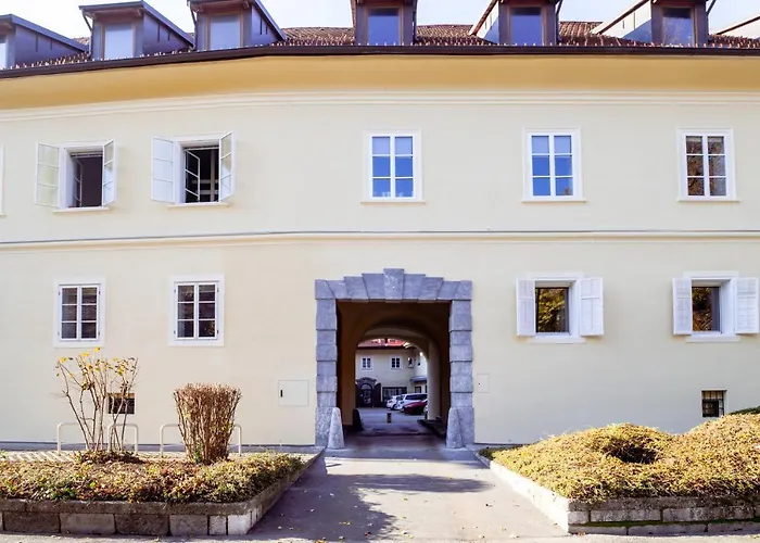 Oasis-with Parking Lublana